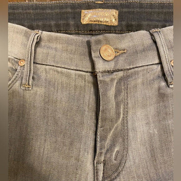 Mother The Looker in Dark Moon Magic - Picture 4 of 7